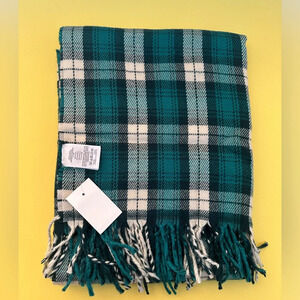 J.Crew Unisex Men Women Green Plaid Extra Long Scarf BNWT